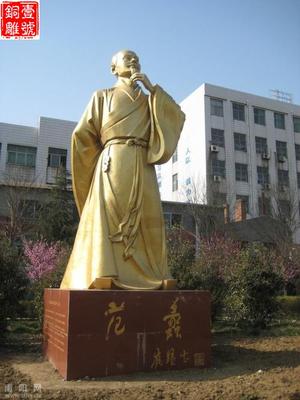 19.3米高的范蠡銅像