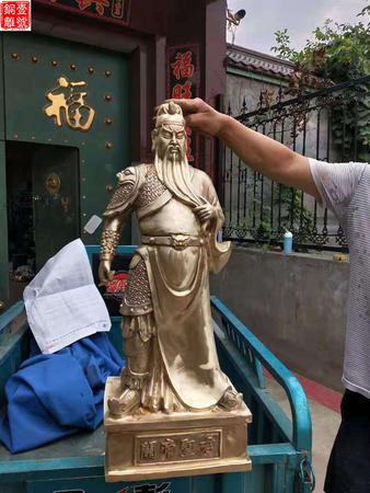 銅雕工藝品關公