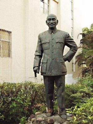 蔣介石銅像大陸