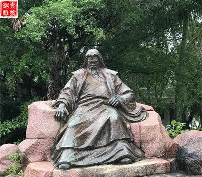 古代人物坐姿雕塑