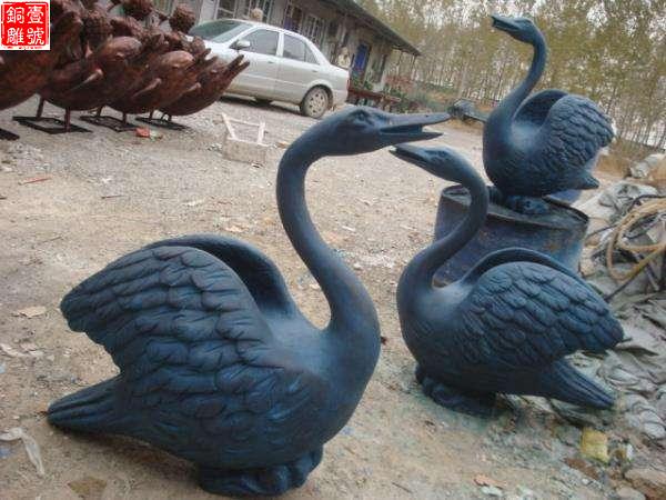 動(dòng)物抽象雕塑不銹鋼雕塑