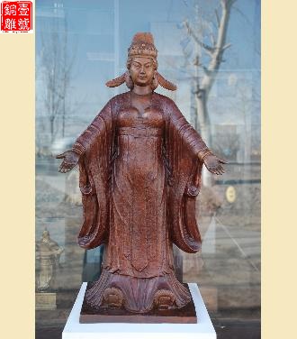 一個人物銅雕多少錢