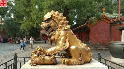 北京故宮太和殿門前銅獅子建造年代