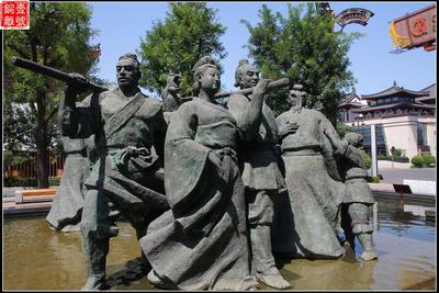 淺析西安民俗文化景觀雕塑
