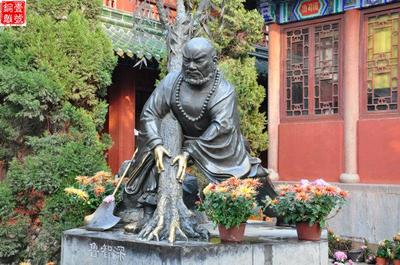 水滸人物雕塑主題