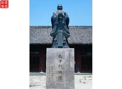銀川孔子雕像