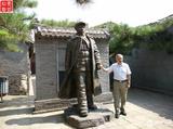 偉人銅像在辦公室怎么擺