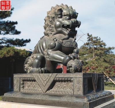 故宮的銅獅子雕塑