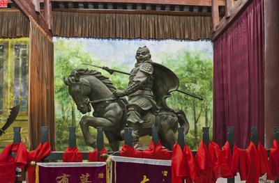 張飛銅像在哪個(gè)省