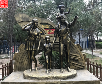 廣場小區(qū)現(xiàn)代雕塑公司