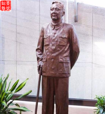 校園人物雕塑常用誰
