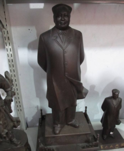六六年毛主席銅像
