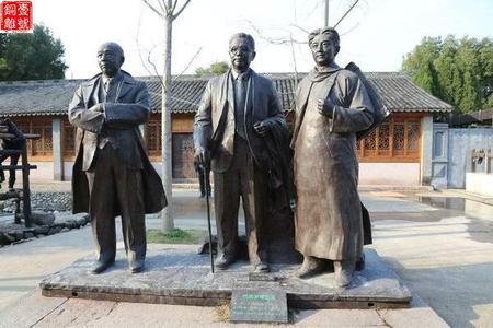 桂林徐悲鸿等三人铜像
