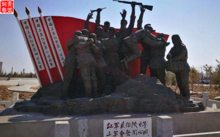 红军人物造型雕塑